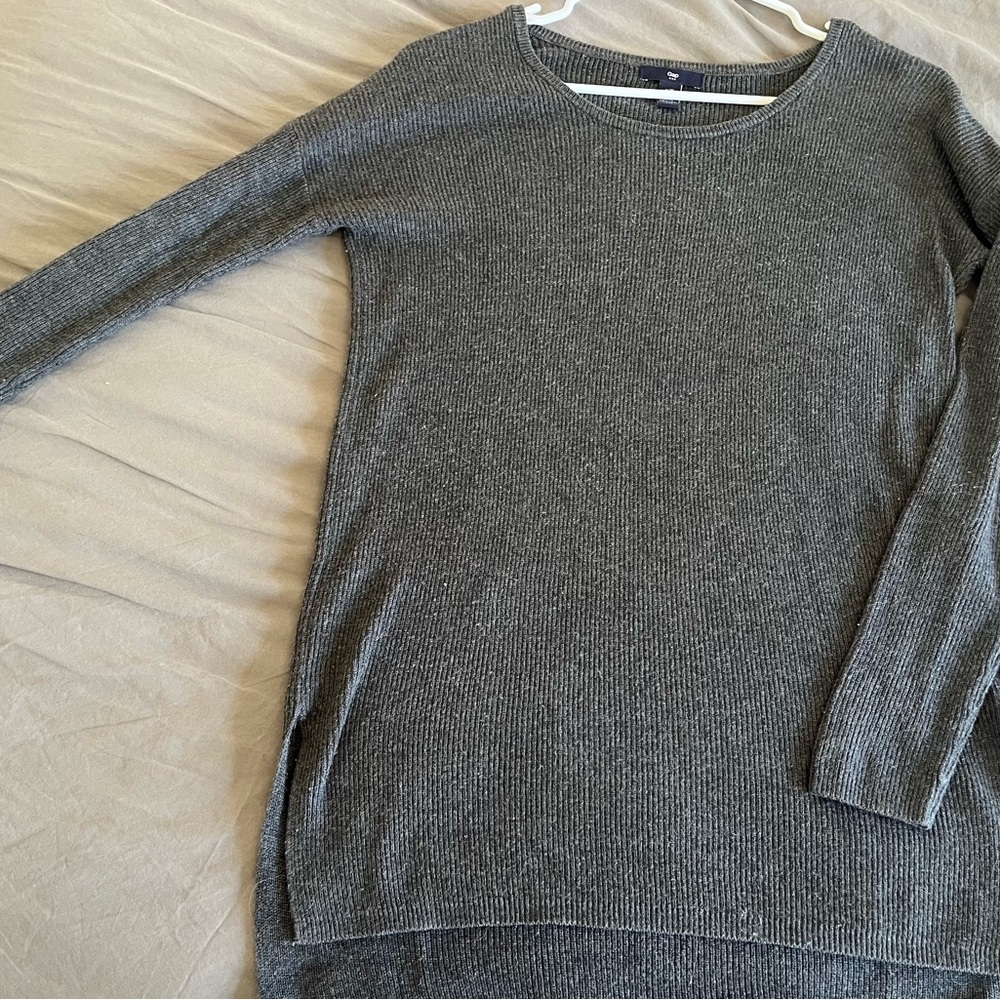 GAP Women's Charcoal Crew Neck Sweater